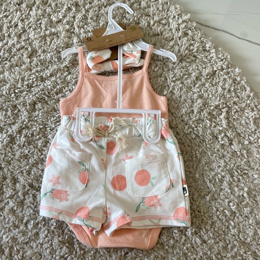 NWT Organic 3 piece baby set